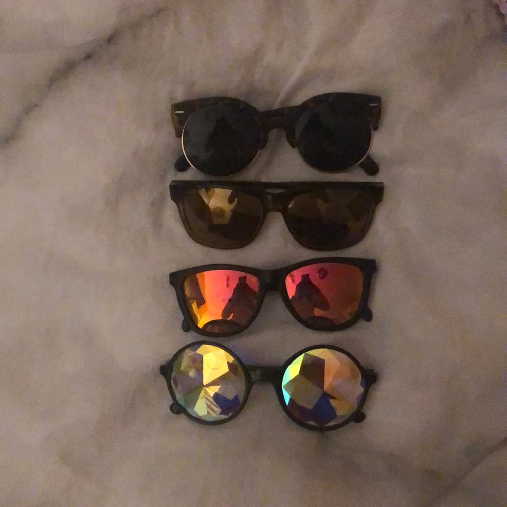 Glasses. Make an offer for all glasses or single.